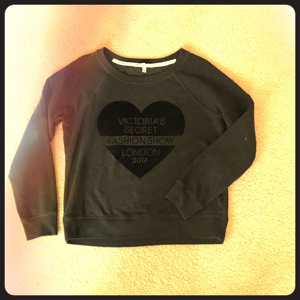VS Fashion Show Sweatshirt